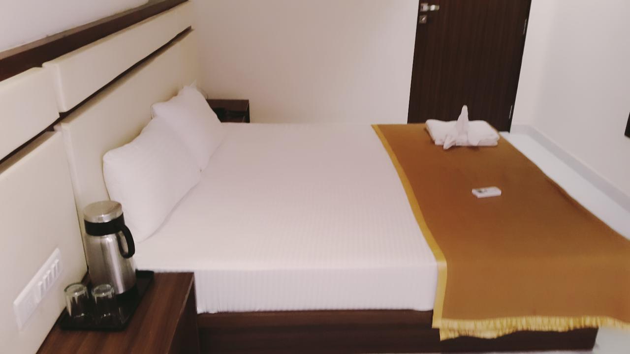 Shree Jee Intenational Hotel Nāthdwāra Esterno foto