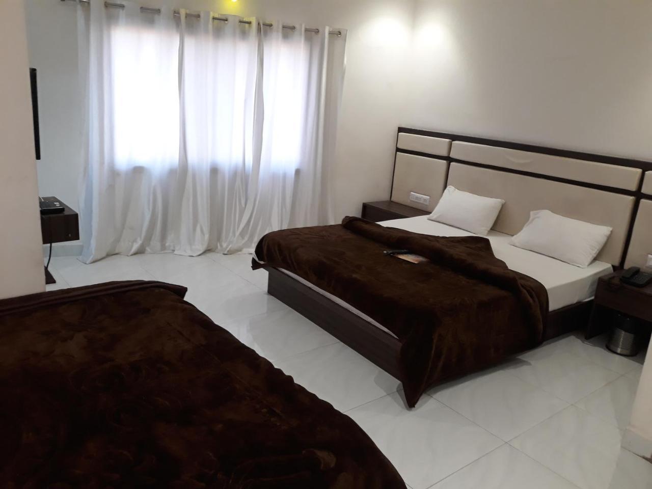 Shree Jee Intenational Hotel Nāthdwāra Esterno foto